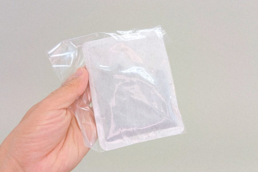 長期保存カイロ・密封袋に入れる