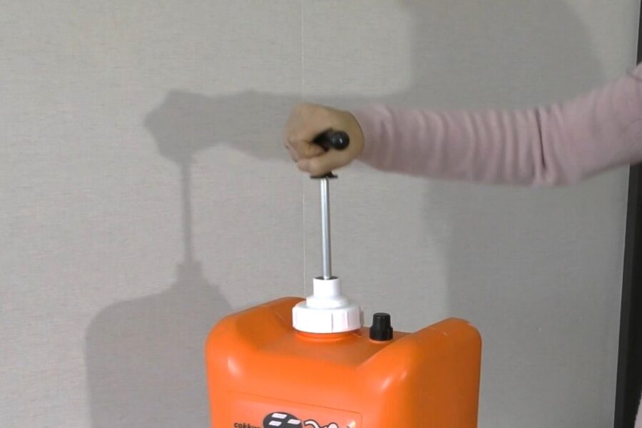 NOMERUZOUミニ・加圧する