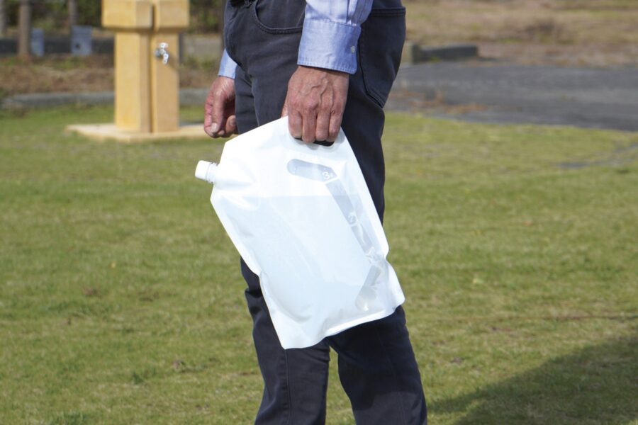 ウォーターバッグ・持ち運ぶ